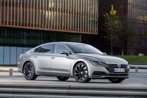 Volkswagen Arteon Elegance 2017 года (WW)